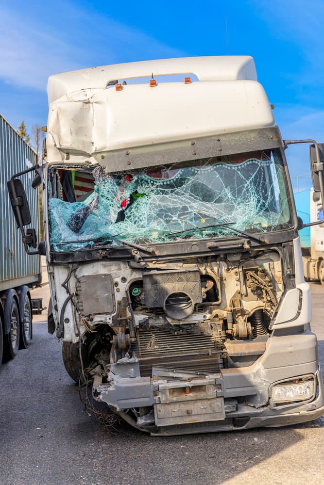 A truck was involved in an accident.






